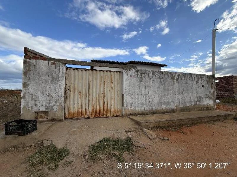 Casa com 2 Quartos em Carnaubais/RN em Carnaubais - Rio Grande do Norte