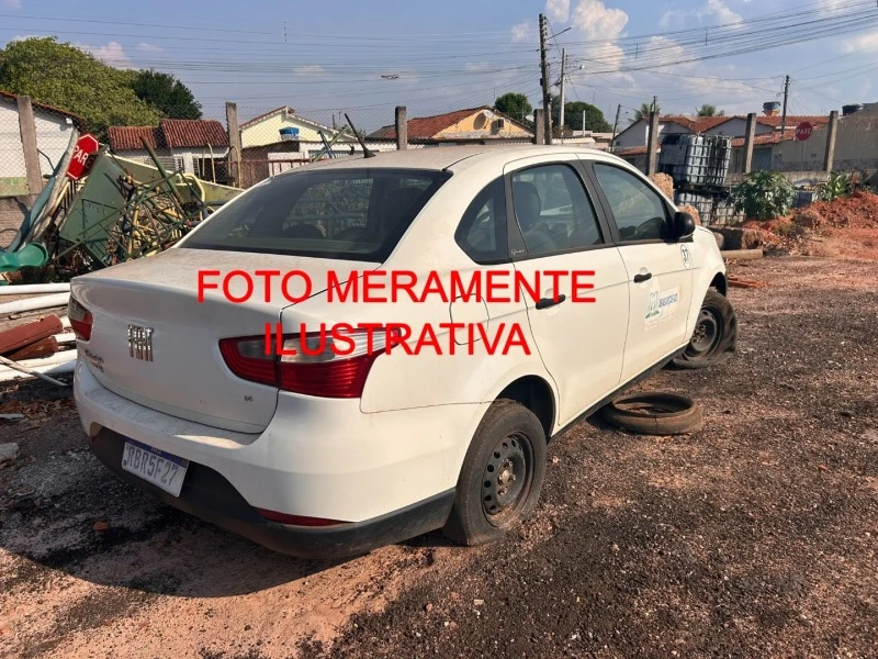 Fiat Siena 1.4 Flex 20/21 em Aragarças - Goiás