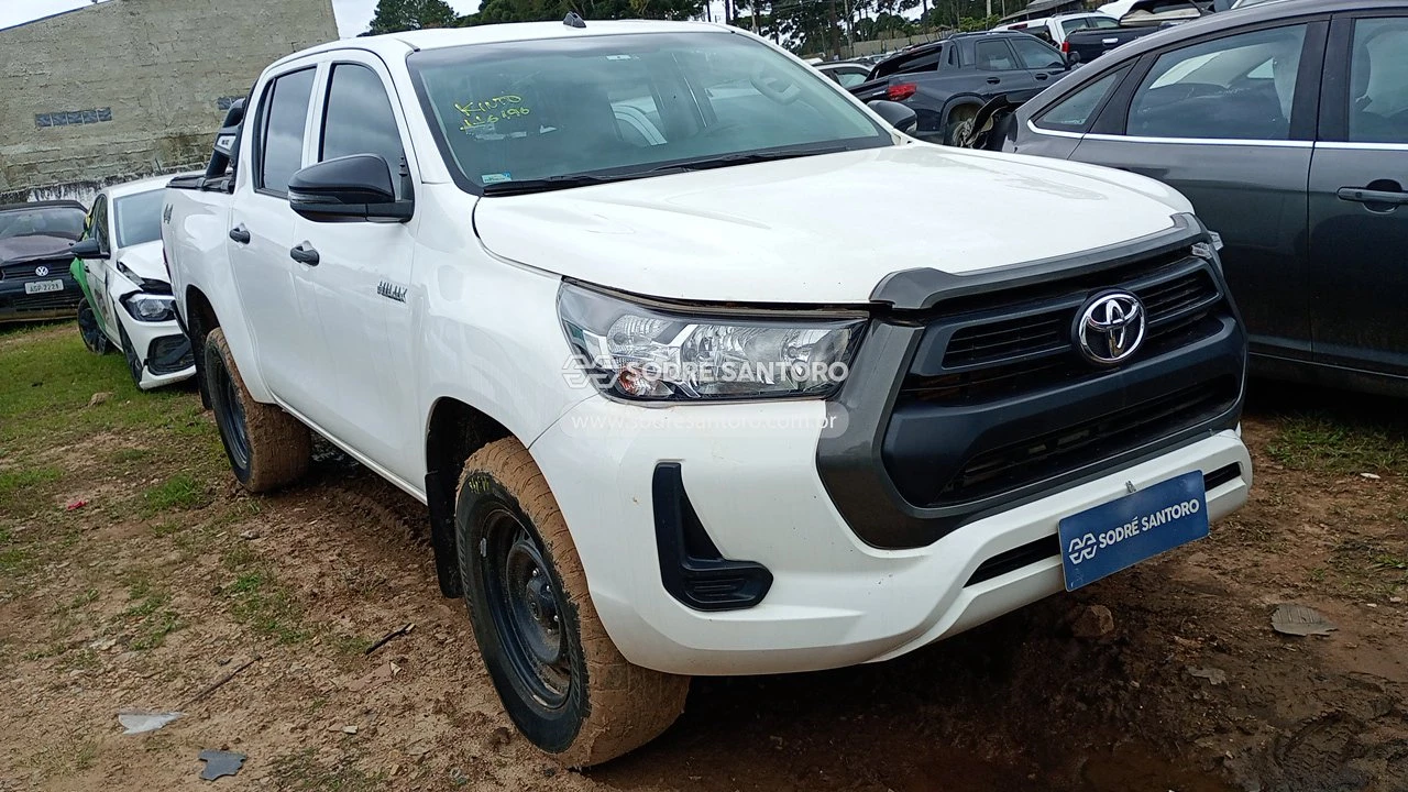 Toyota Hilux 2024 Diesel Manual em Curitiba - Paraná