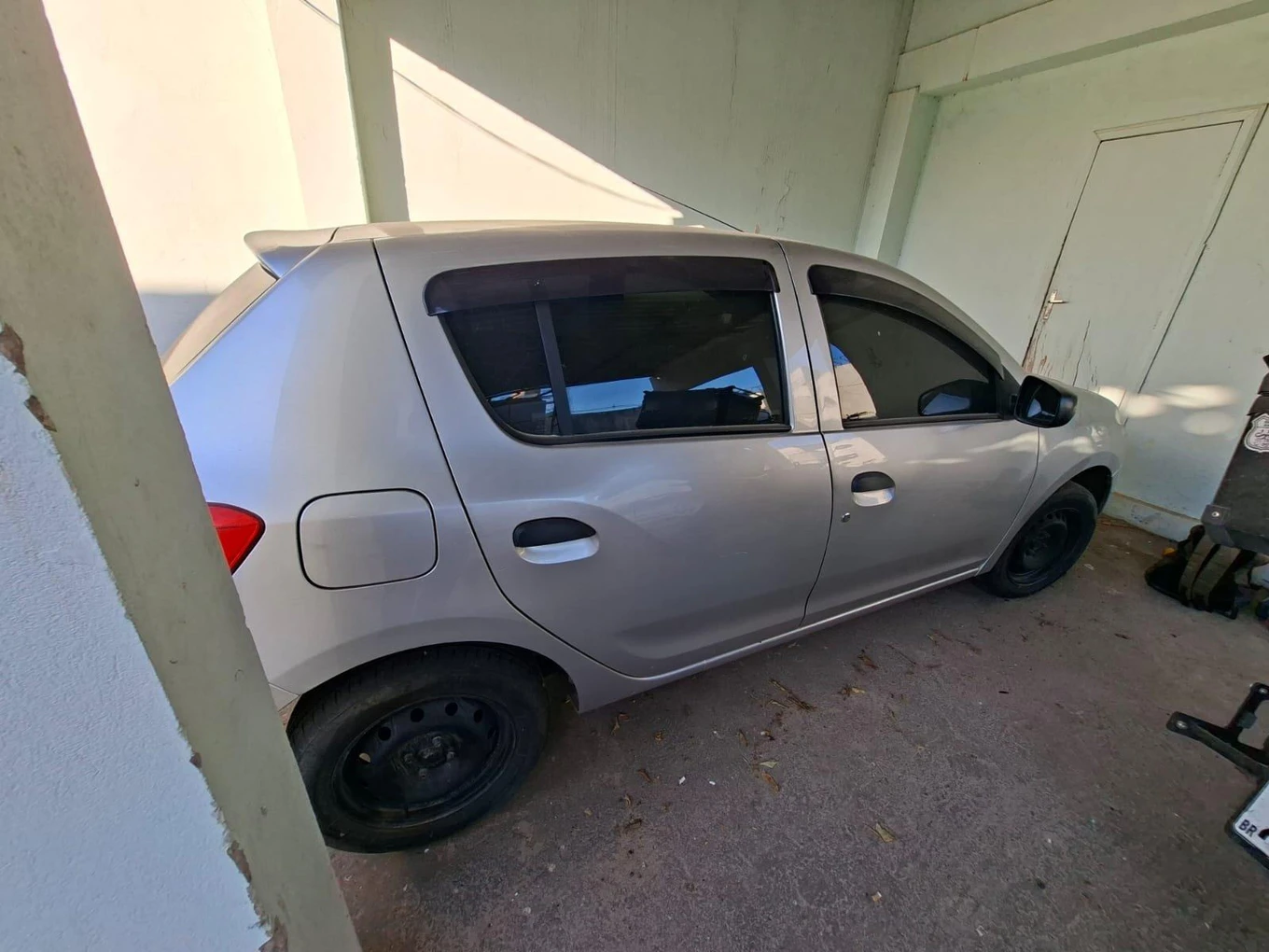 Renault Sandero Auth 1.0 2015 em Joaquim Távora - Paraná