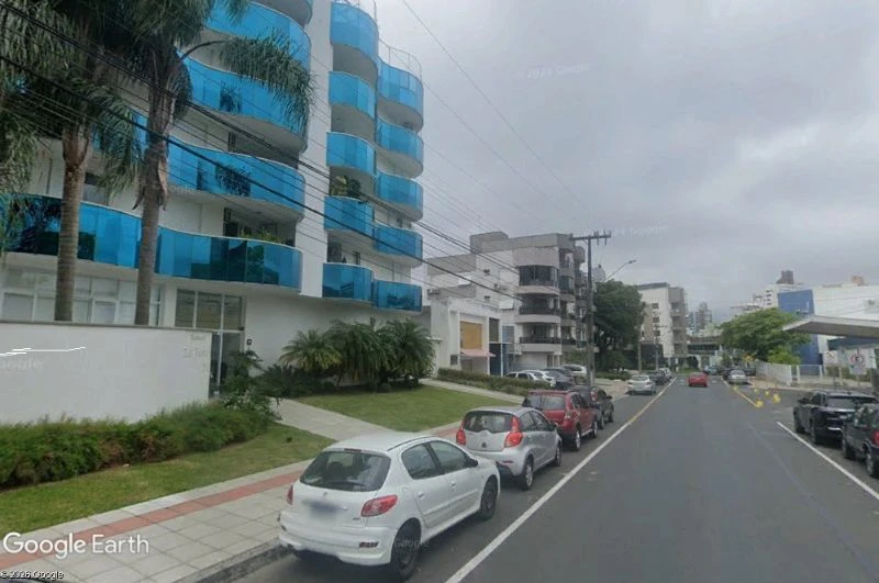 Box Box 24 no La Verita em Criciúma/SC em Criciúma - Santa Catarina