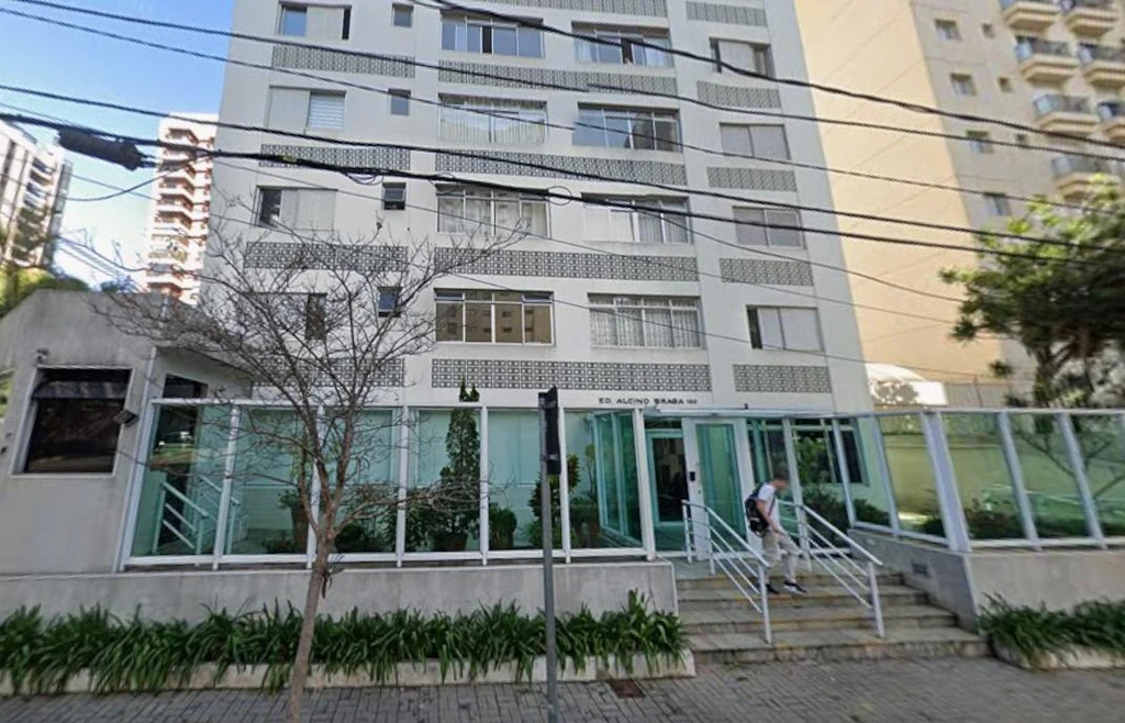 Apartamento no Edifício Alcino Braga em Vila Mariana em São Paulo