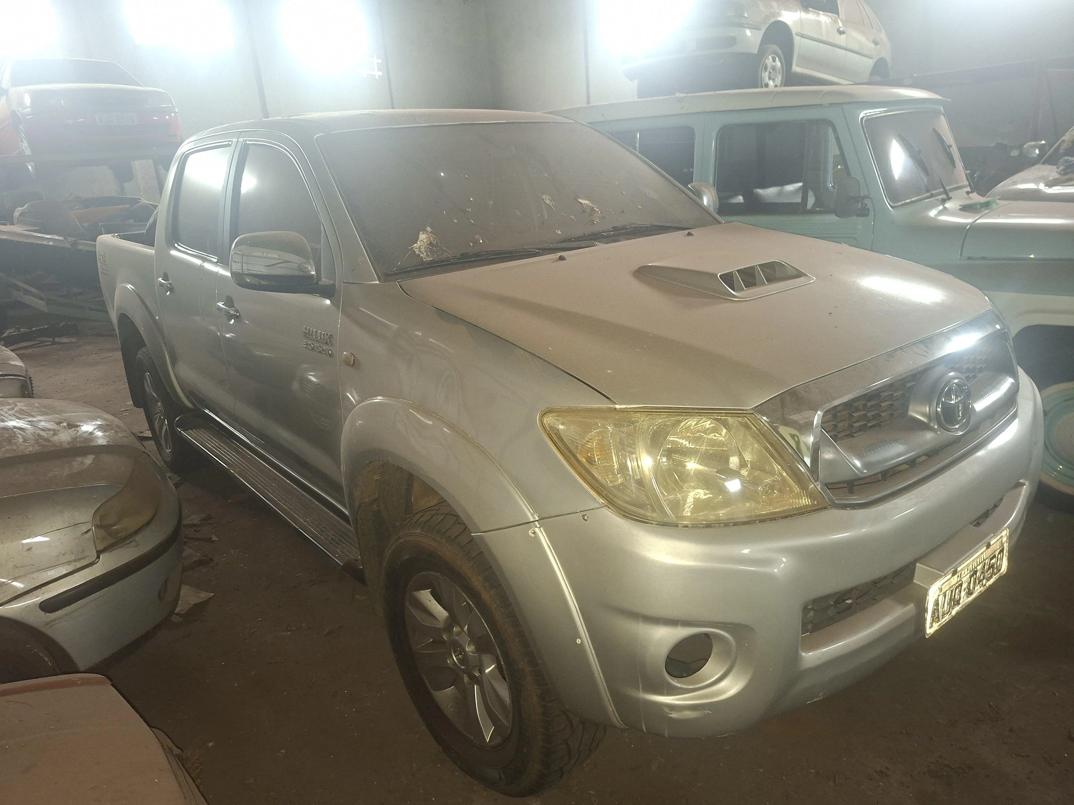 Toyota Hilux SRV 2011 4x4 Diesel em Maringá - Paraná
