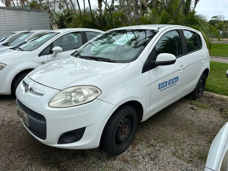 Fiat Palio 2013/2014 em Florianópolis - Santa Catarina