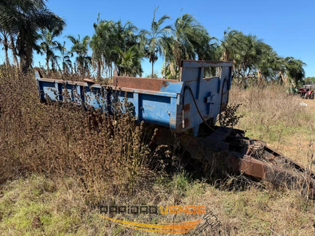Outro com Carreta Agrícola Basculante 6t em Nova Olinda/TO em Nova Olinda - Tocantins