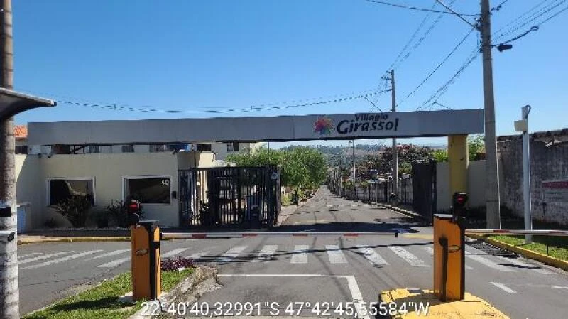 Casa com 2 Quartos e 1 Vaga em Piracicaba/SP em Piracicaba - São Paulo