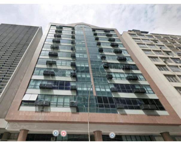 Sala Comercial com 401 no Tower 500 em Niterói/RJ em Niterói - Rio de Janeiro