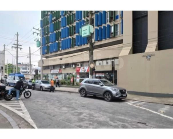 Apartamento com Fração Ideal de 50% no Lex Urbis em Santos/SP em Santos - São Paulo