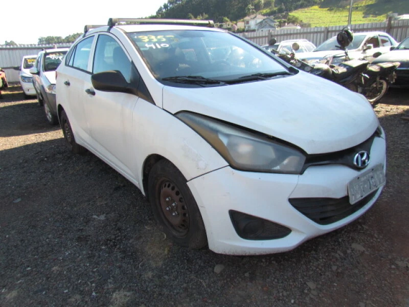 Hyundai HB20S HB20S 2013/2014 1.0 Manual em Farroupilha - Rio Grande do Sul