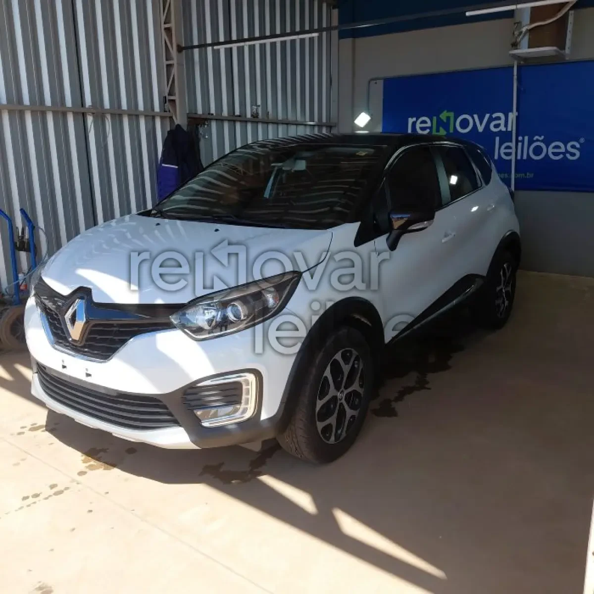 Renault Captur Completo 2017/2018 Flex Automático em Santo Ângelo - Rio Grande do Sul