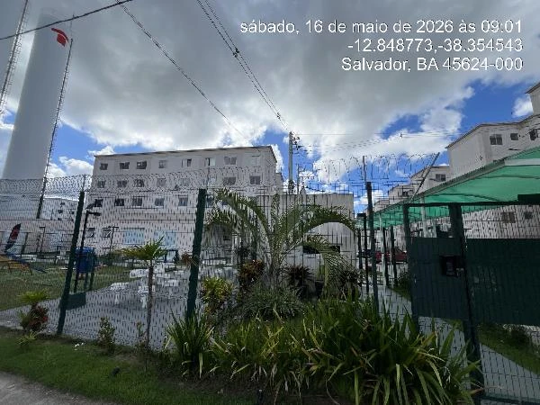 Apartamento com 2 Quartos em Salvador/BA em Salvador - Bahia