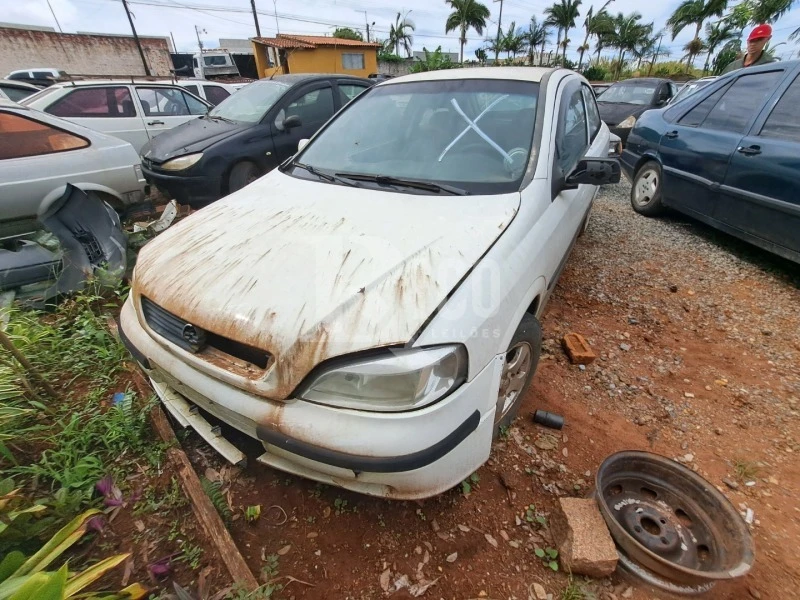 Chevrolet Astra GL Sucata em Capão Bonito - São Paulo