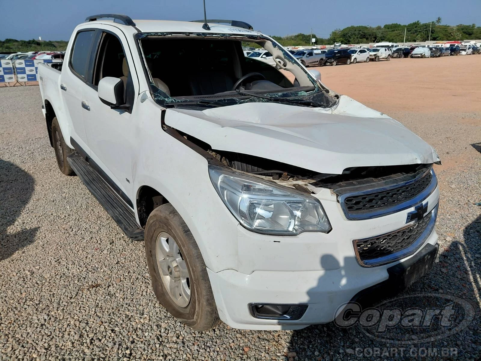 Chevrolet S10 Cabine Dupla LT 2013 2.8 CTDI Automático com Dano Frontal em Eusébio - Ceará