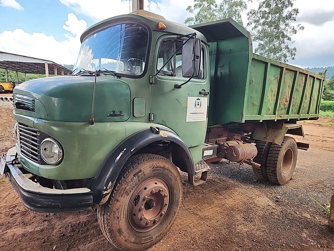 Mercedes-Benz LK 1313 LK 1313 1982/1983 4x2 Basculante em Formosa Do Sul - Santa Catarina