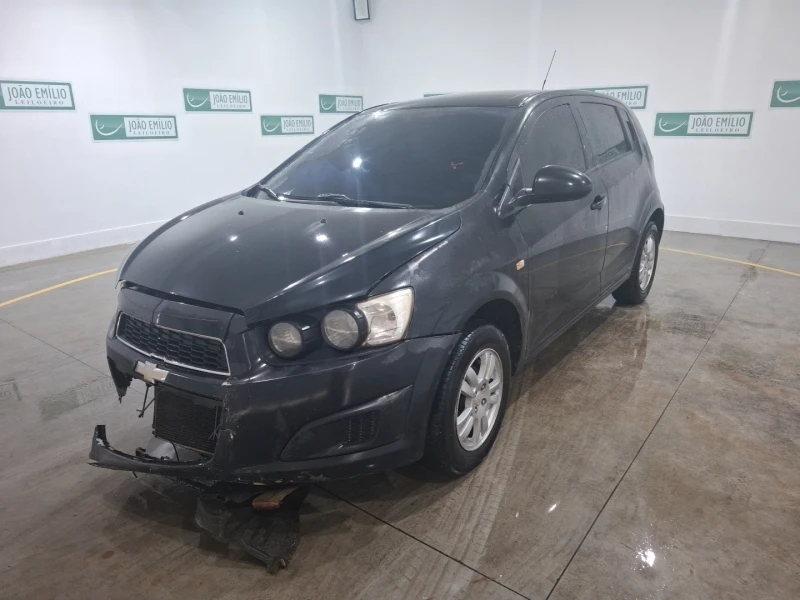 Chevrolet Sonic LT Hatchback Manual em Rio De Janeiro - Rio de Janeiro