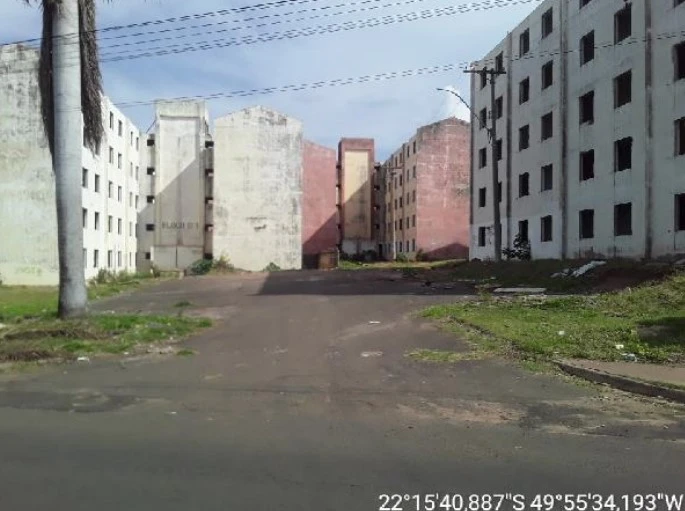 Apartamento de 45m² com 2 Quartos no Condomínio 02 em Marilia - São Paulo