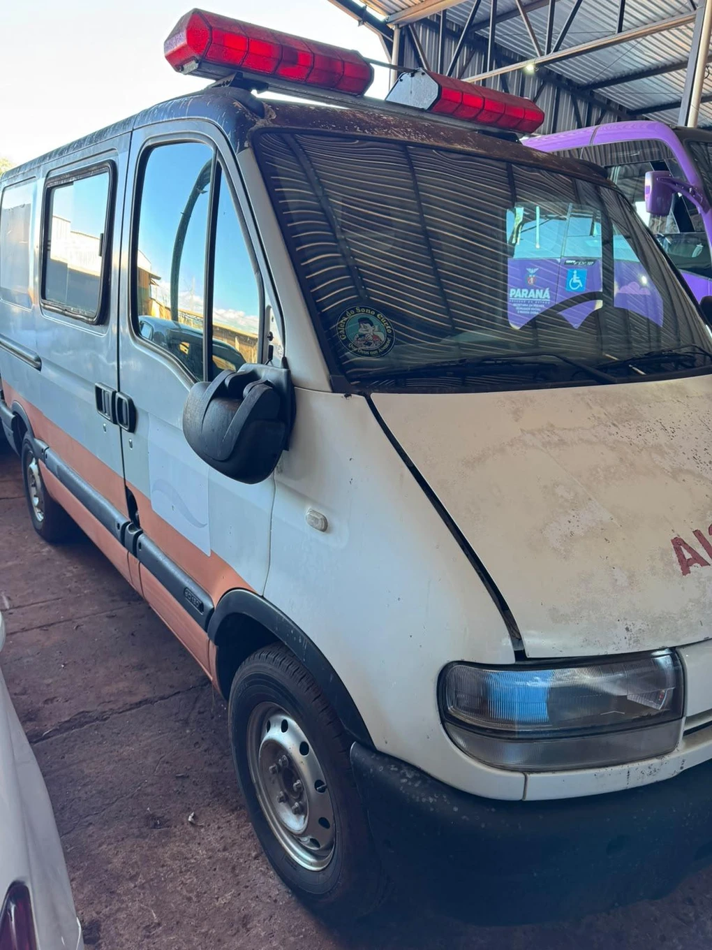 Renault Master Altechamb 2008/2009 Diesel Manual Van em Ivaiporã - Paraná
