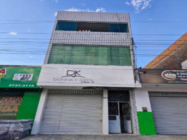 Prédio no Centro em Santa Cruz do Capibaribe/PE em Santa Cruz Do Capibaribe - Pernambuco