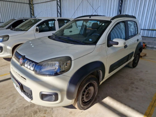 Fiat Uno Way 1.0 2015 em Suzano - São Paulo
