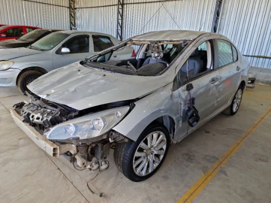 Peugeot 408 Allure BVA 2015 2016 Automático Flex em Suzano - São Paulo