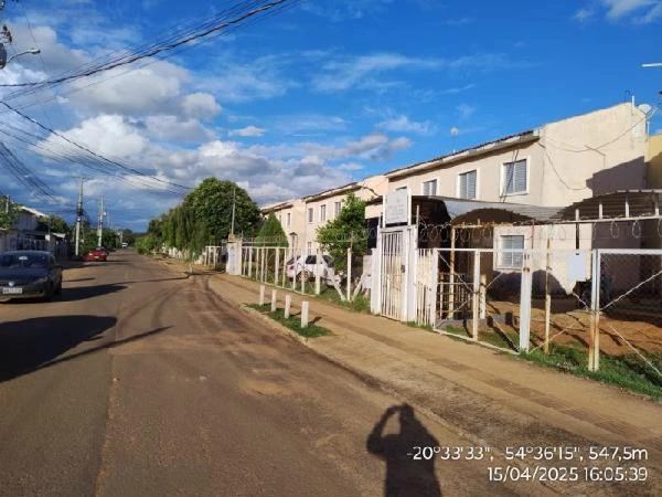 Apartamento no Condomínio Residencial Dos Canarios de 42m² com 2 Quartos e 1 Vaga na Garagem em Campo Grande - Mato Grosso do Sul