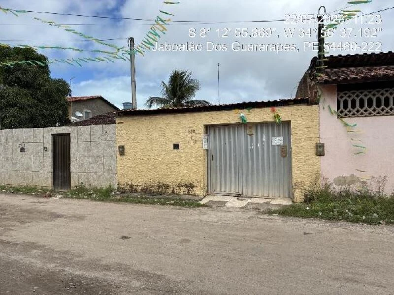 Casa com 2 Quartos em Jaboatão dos Guararapes/PE em Jaboatão Dos Guararapes - Pernambuco