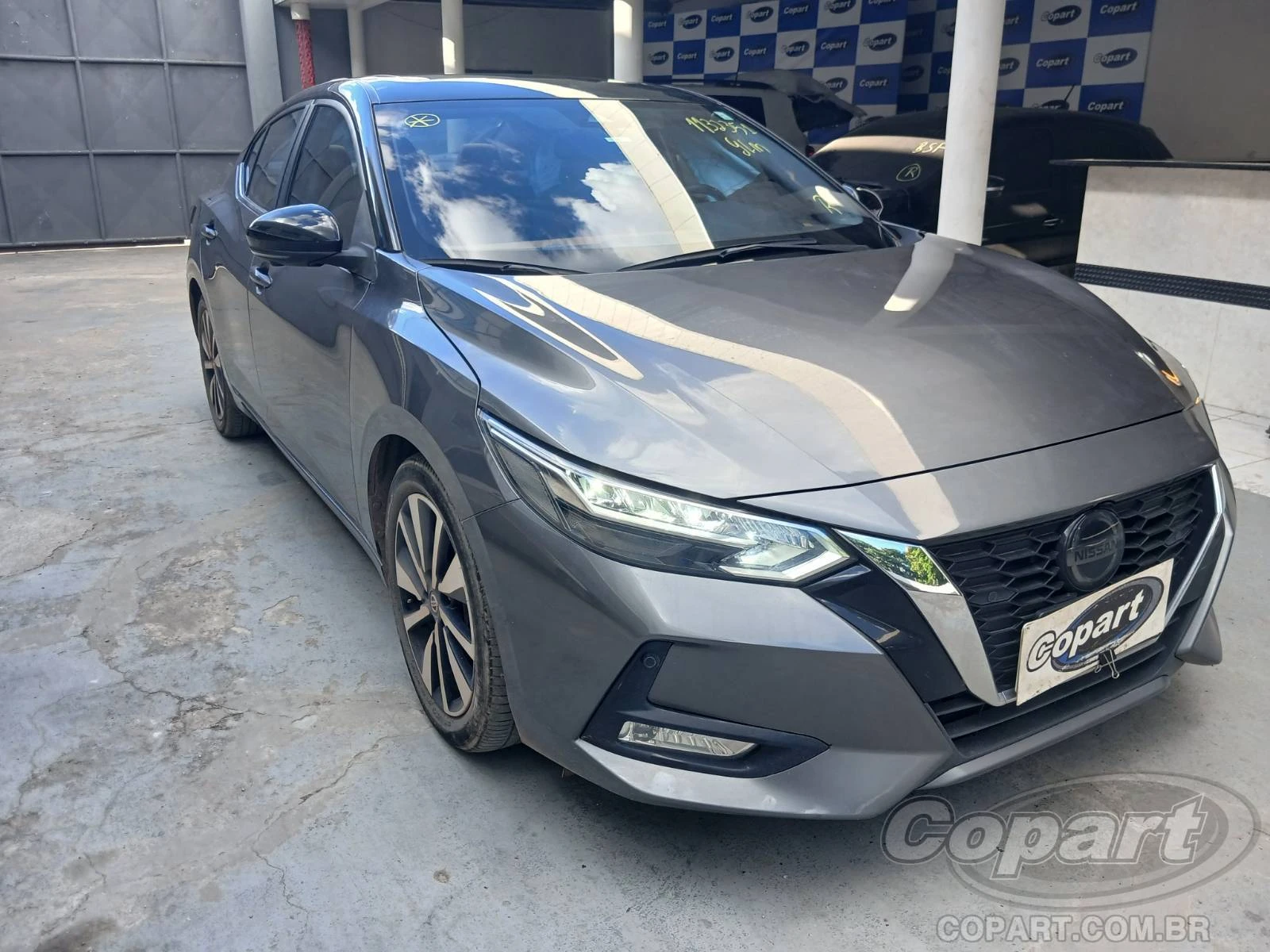 Nissan Sentra Exclusive CVT 2.0 16V CVVTCS 2023 em Manaus - Amazonas