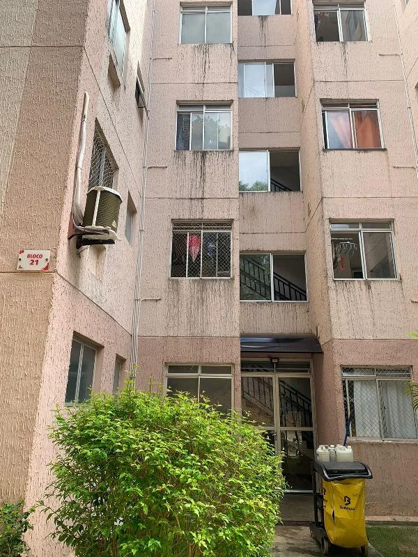 Apartamento com 2 Quartos em Lauro de Freitas/BA em Lauro De Freitas - Bahia