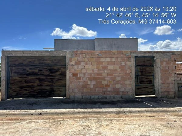 Casa com 2 Quartos em Tres Coracoes/MG em Tres Coracoes - Minas Gerais