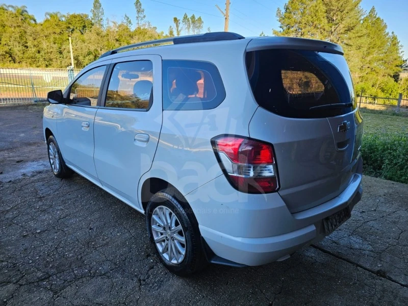Chevrolet Spin LT 2014 1.8 em Rio Pardo - Rio Grande do Sul