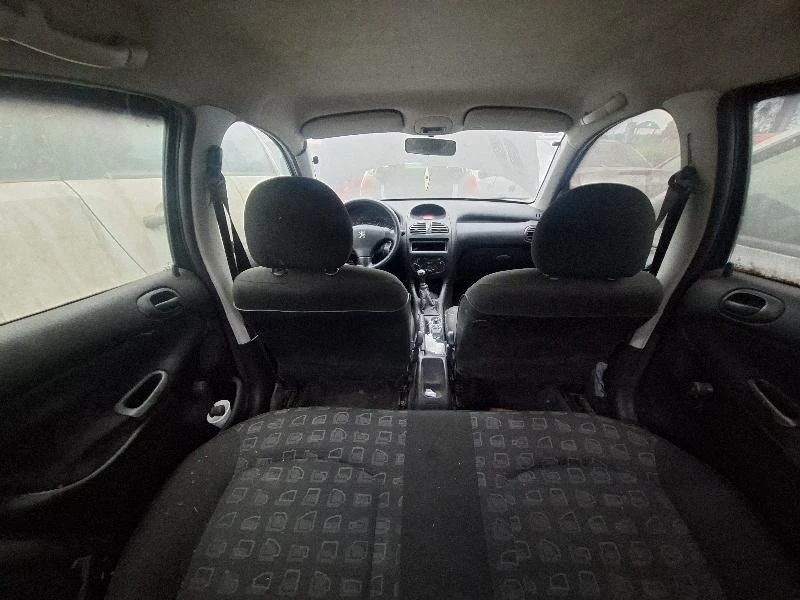 Peugeot 206 2004 Preto Hatch em Rio Negrinho - Santa Catarina