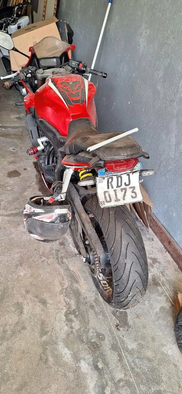 Honda CBR650R 650R 2021 Vermelha em Terra Nova - Bahia