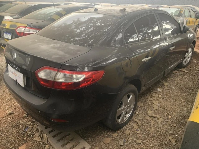 Renault Fluence Dyn20M 2014