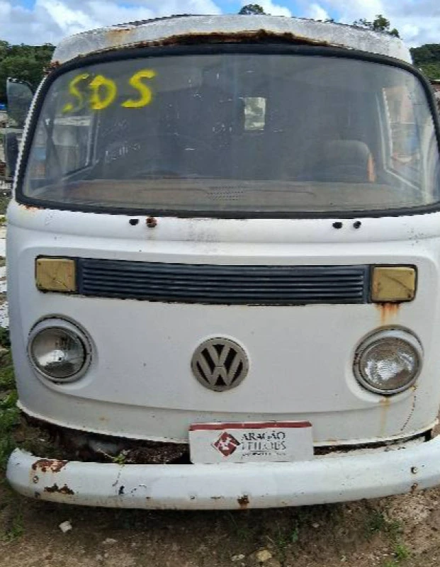 Volkswagen Kombi Kombi 2002/2003 Van em Recife - Pernambuco