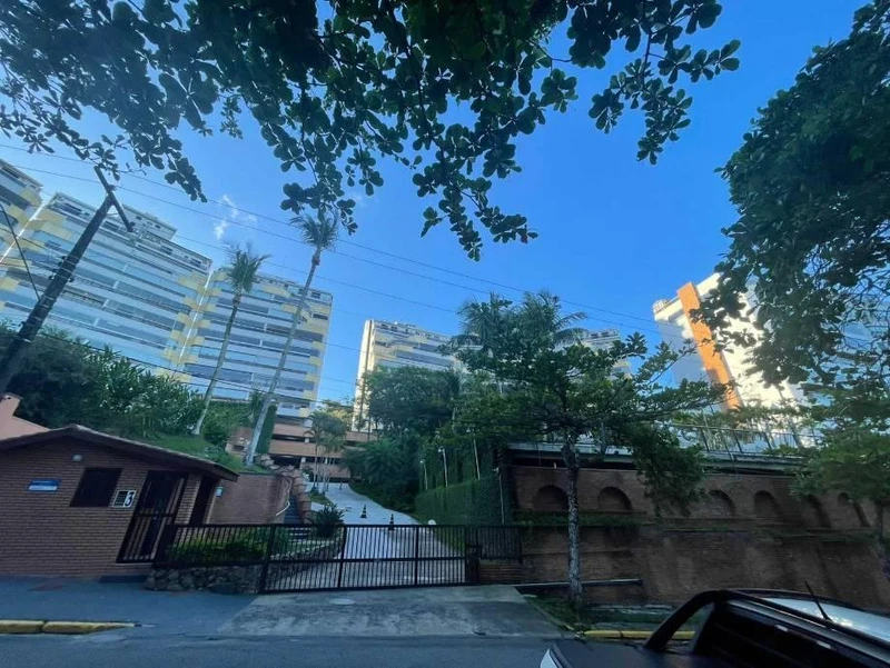 Apartamento com 1 vaga em Guarujá/SP em Guarujá - São Paulo