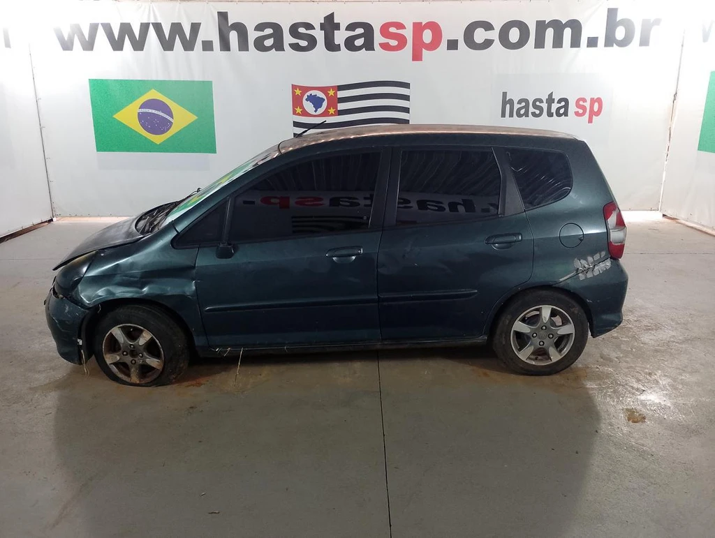 Honda Fit LX 2007 2008 Verde em Casa Branca - São Paulo