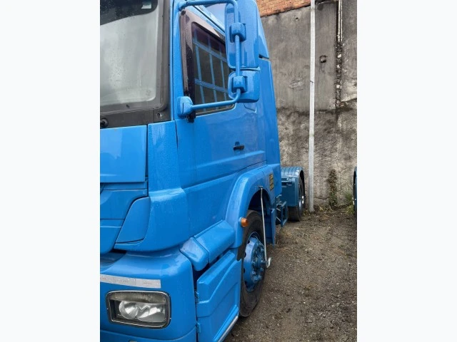 Mercedes-Benz Axor Axor 1933 S 4x2 2010 em null