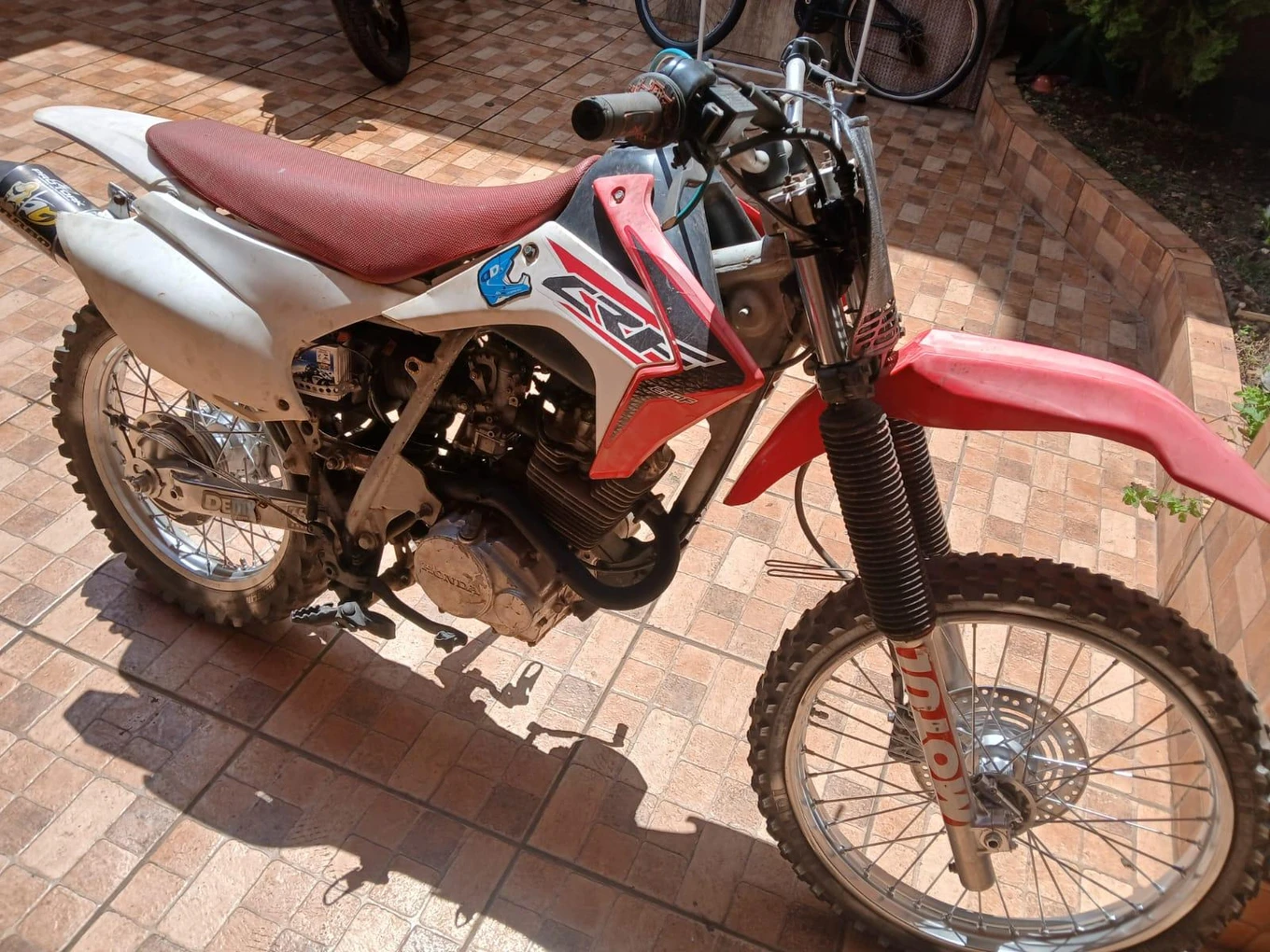 Honda XR 200 XR 200 CRF style 200cc Automático Start em Belo Horizonte - Minas Gerais