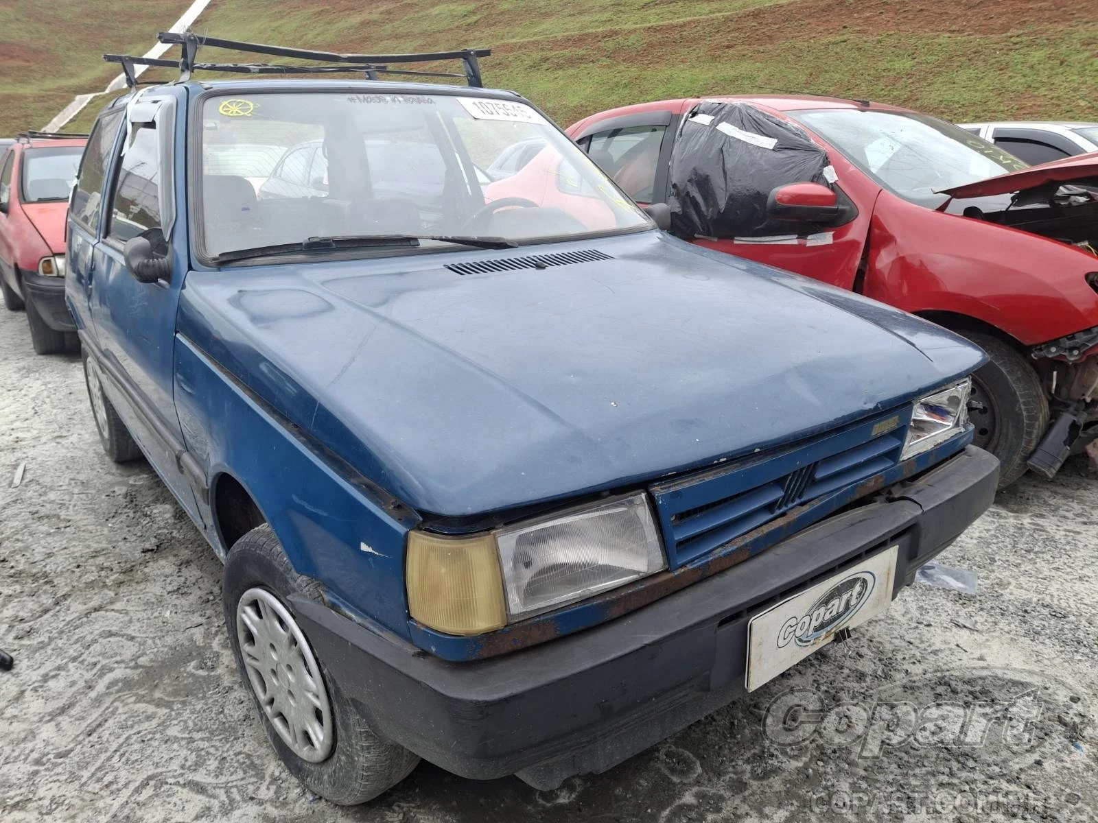 Fiat Uno Mille 1994 1.0 Gasolina Manual em Itaquaquecetuba - São Paulo