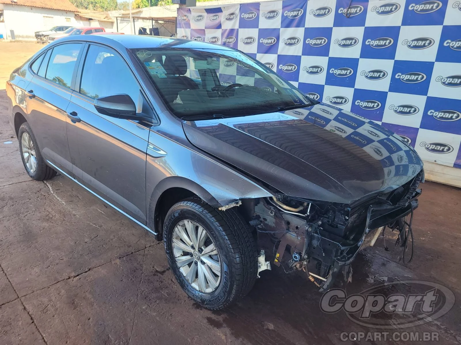 Volkswagen Virtus 2018 1.6 MSI Automático em Campo Grande - Mato Grosso do Sul