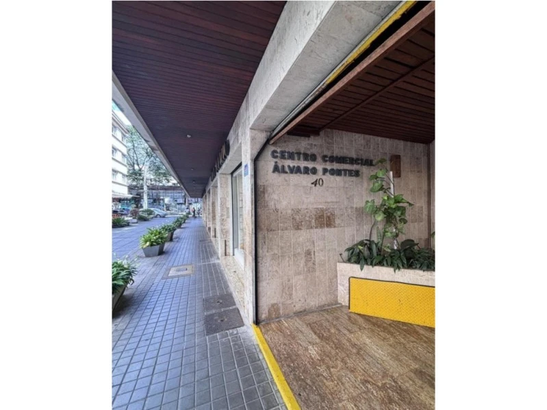 Sala Comercial em Nova Friburgo/RJ em Nova Friburgo - Rio de Janeiro
