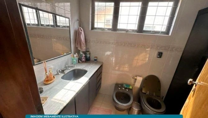 Casa com 2 Suítes em Bauru/SP em Bauru - São Paulo