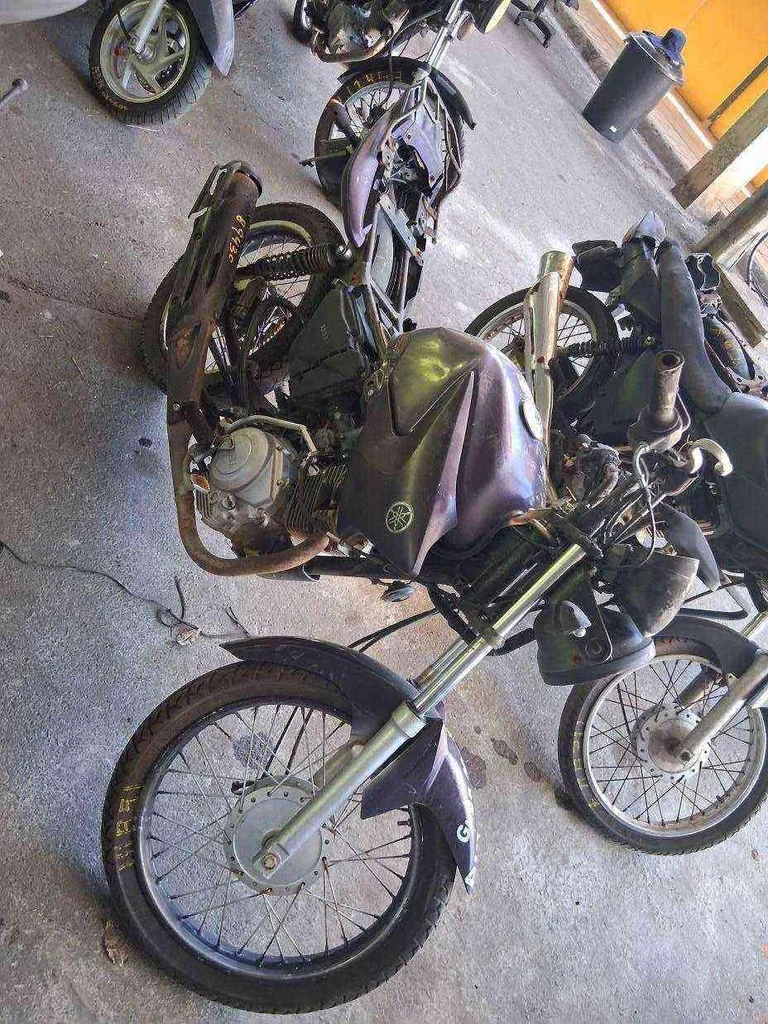 Yamaha YBR 125 YBR 125 Sucata em Campinas - São Paulo