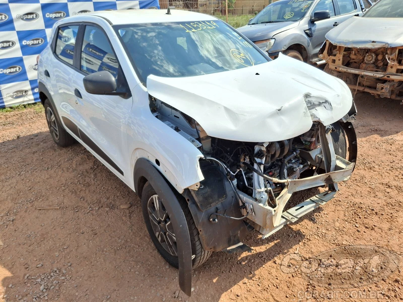 Renault Kwid Zen 2020 1.0 SCE em Cuiabá - Mato Grosso