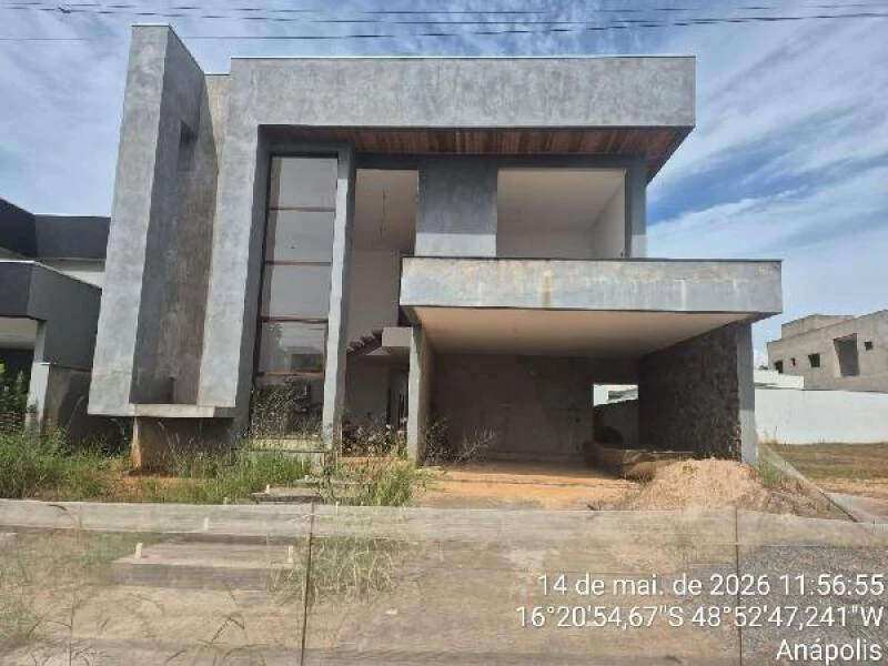 Casa com 5 Quartos em Anápolis/GO em Anápolis - Goiás