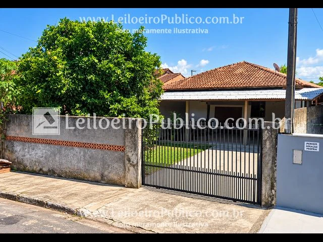 Terreno Direitos possessórios sobre imóvel em Joinville/SC em Joinville - Santa Catarina