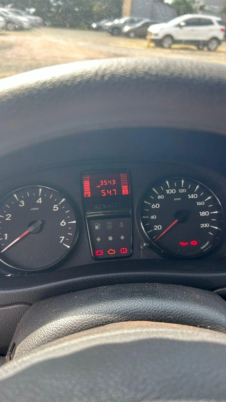 Renault Kangoo Ambulância 2016 2017 em Campinas - São Paulo