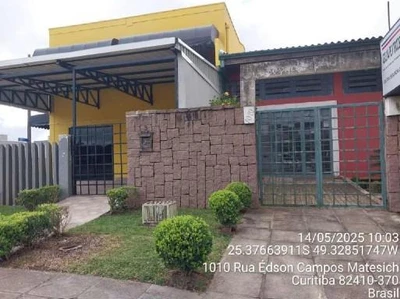 Terreno com benfeitorias na Rua Edson Campos Matesich em Curitiba/PR em Curitiba - Paraná