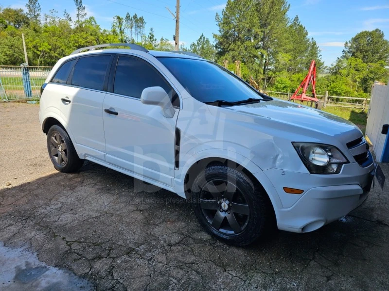 Chevrolet Captiva Completa 2012 2.4 Automático em Rio Pardo - Rio Grande do Sul