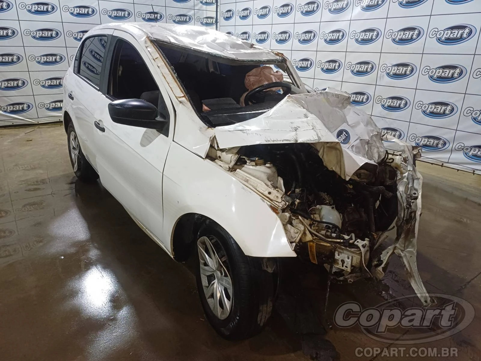 Volkswagen Gol 1.0 12V MPI 2020 em Candeias - Bahia